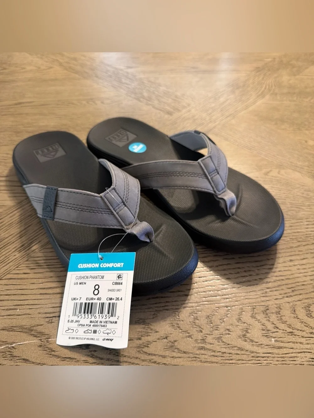 Reef Cushion Phantom 2.0 Sandals Grey size 8